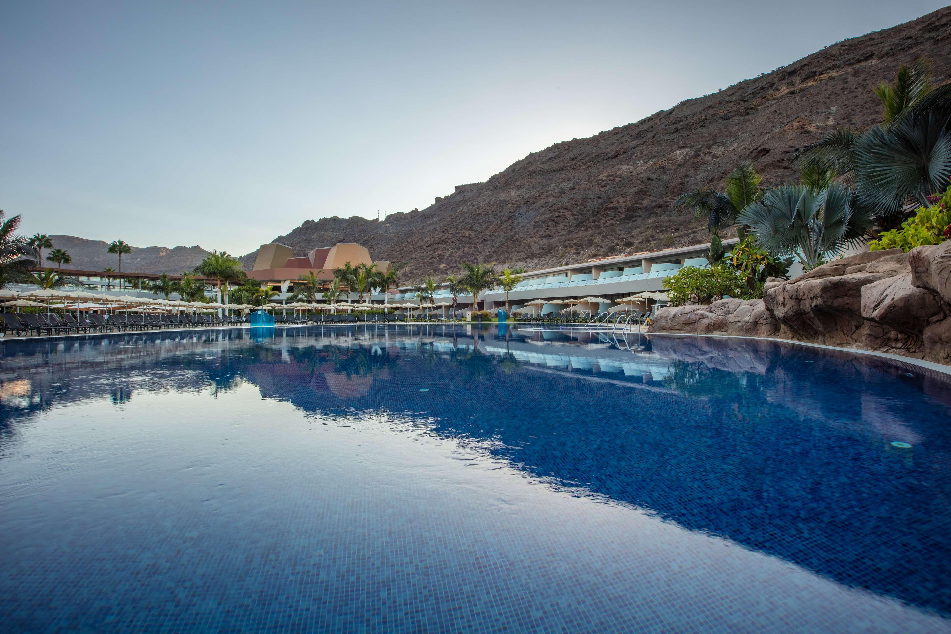 Radisson Blu Resort & Spa, Gran Canaria Mogan Puerto De Mogan Dış mekan fotoğraf