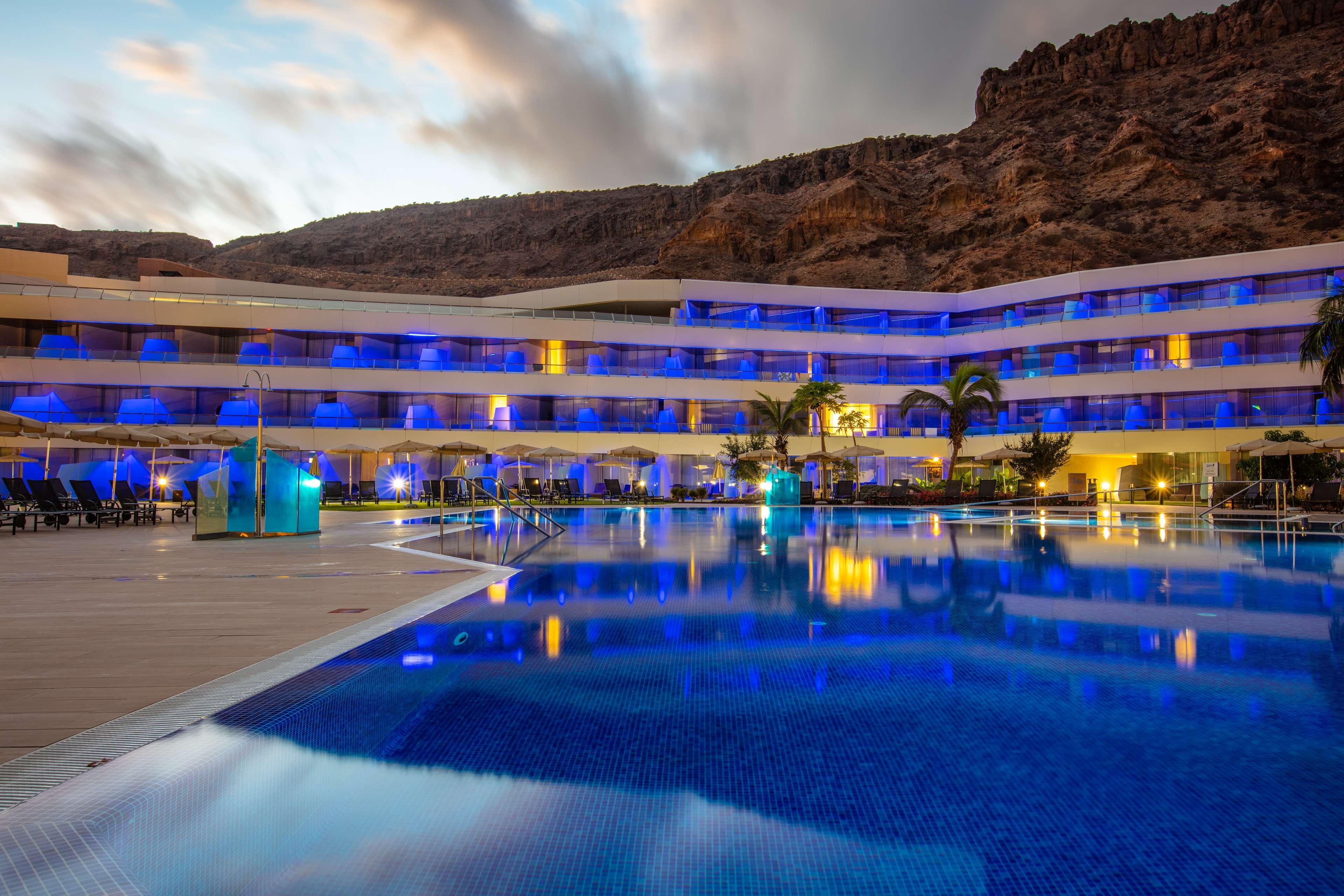 Radisson Blu Resort & Spa, Gran Canaria Mogan Puerto De Mogan Dış mekan fotoğraf